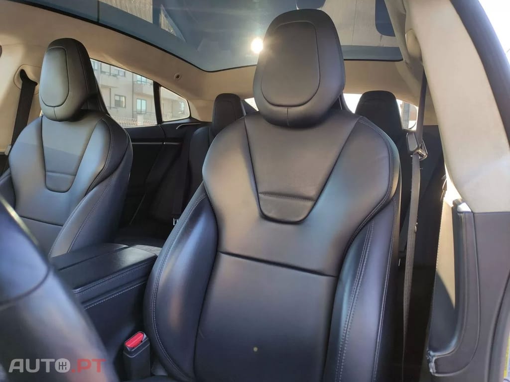 Tesla Model S 75D