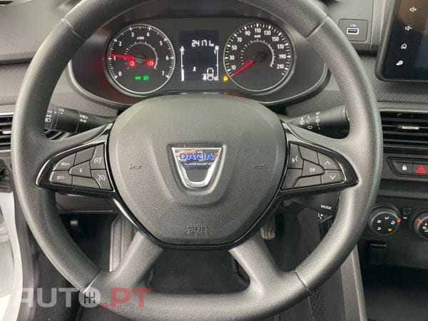 Dacia Sandero SCe 65 FAP Essential