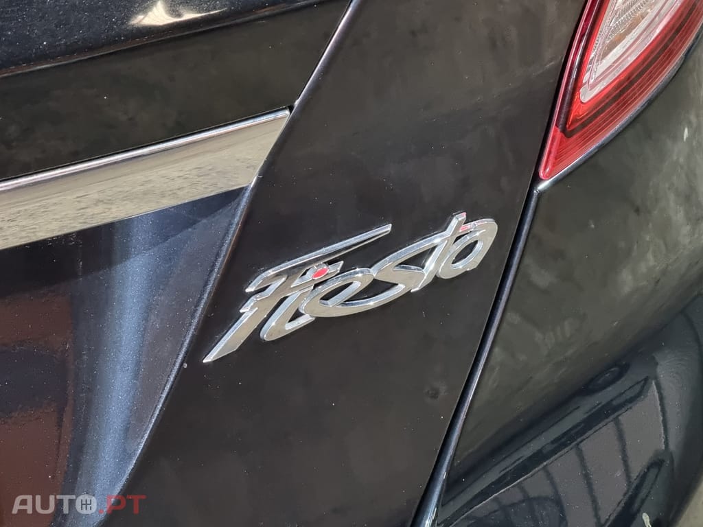 Ford Fiesta 1.0 T EcoBoost Titanium
