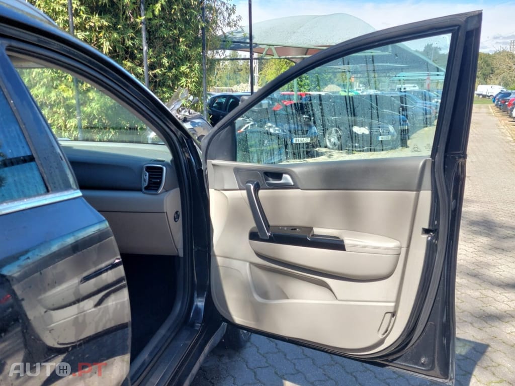 Kia Sportage 1.7 CRDi ISG Nav Line
