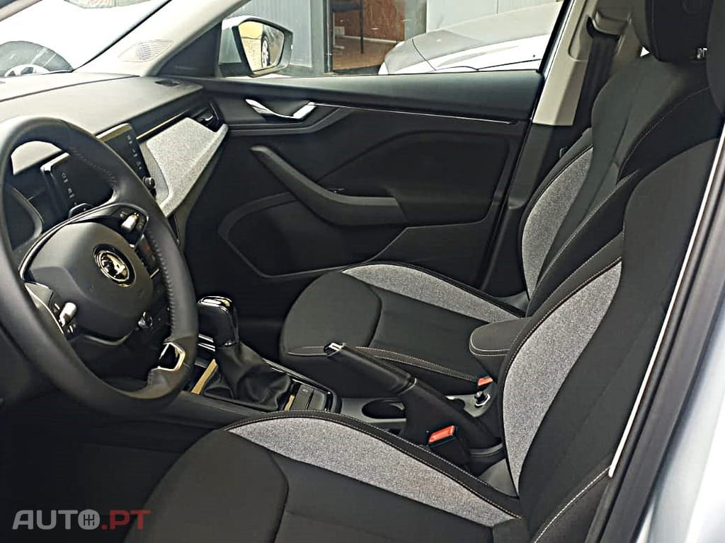 Skoda Kamiq 1.0 TSI Selection DSG