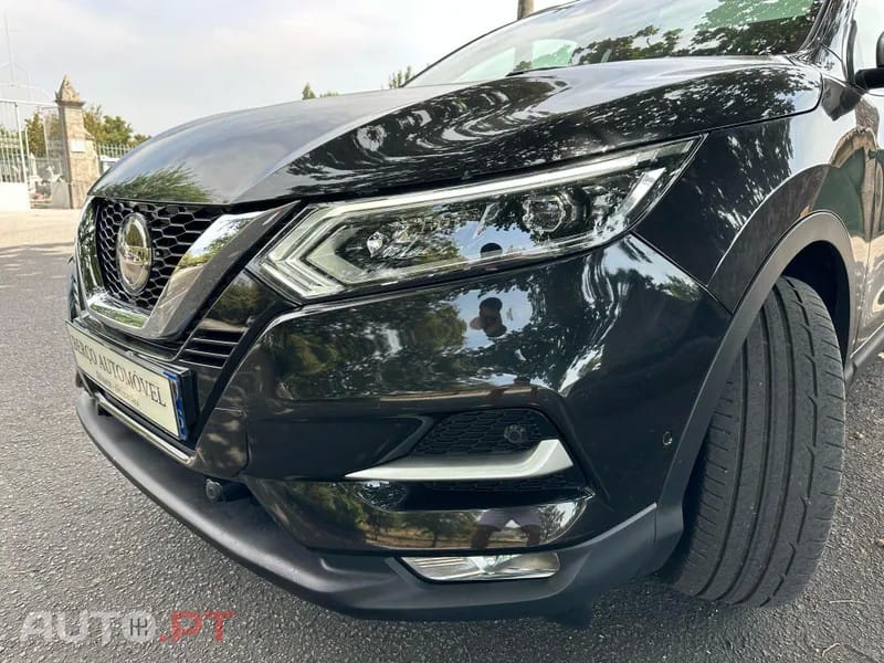 Nissan Qashqai 1.3 DIG-T Tekna Premium DCT