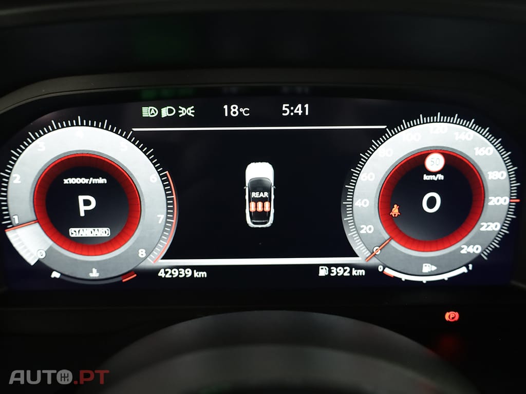 Nissan Qashqai Qashqai 1.3 DIG-T N-Connecta LED Xtronic