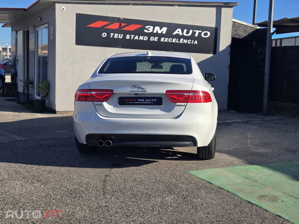 Jaguar XE 2.0 D Pure Aut.