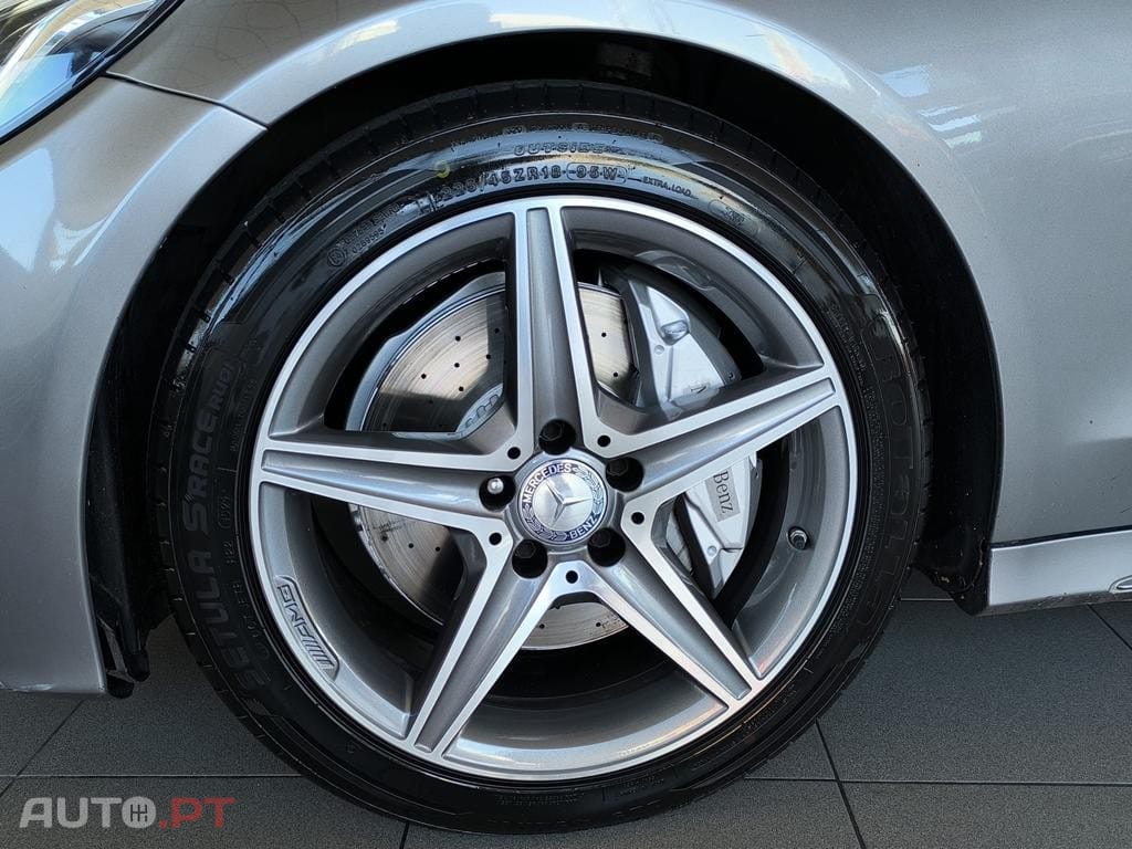 Mercedes-Benz C 300 BlueTEC Hybrid AMG Line