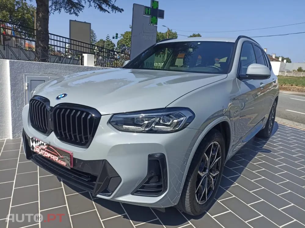 BMW X3 30 e xDrive Pack M Desportivo Pro