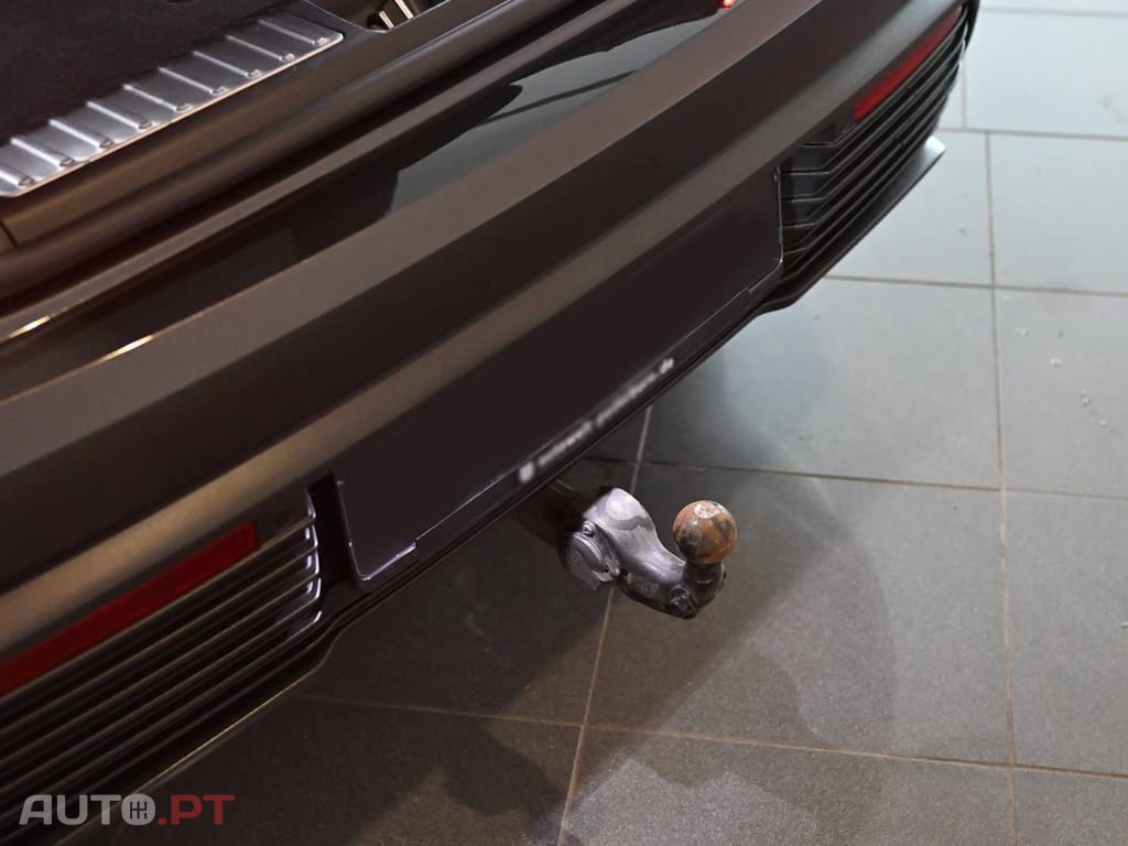 Porsche Macan 4