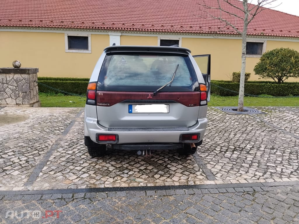 Mitsubishi Pajero Sport Wagon