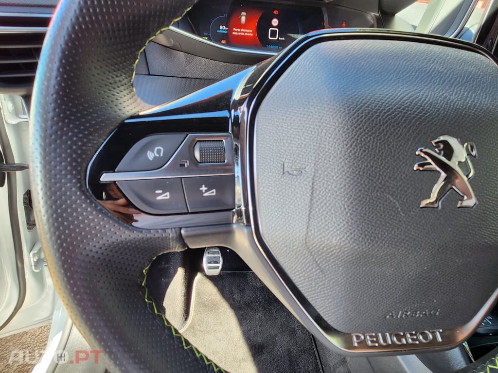 Peugeot 208 1.5 BlueHDi GT