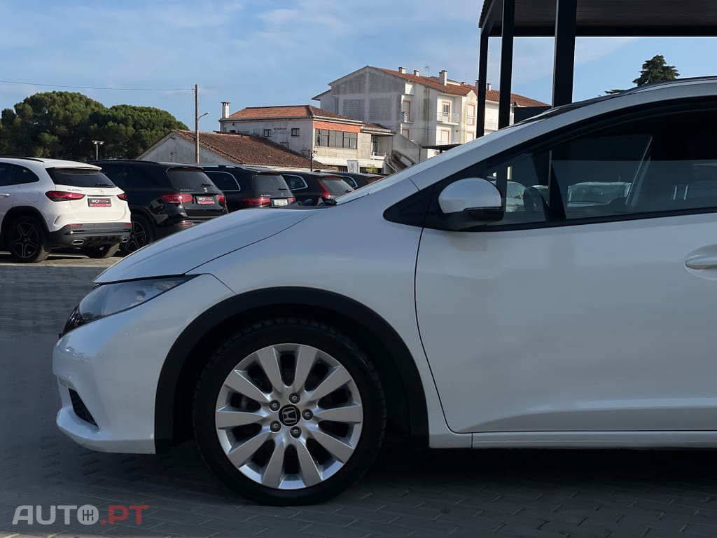 Honda Civic Tourer 1.6 i-DTEC Sport Navi
