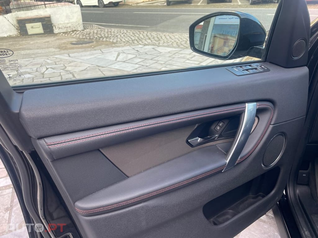 Land Rover Discovery 2.0 TD4 S Auto