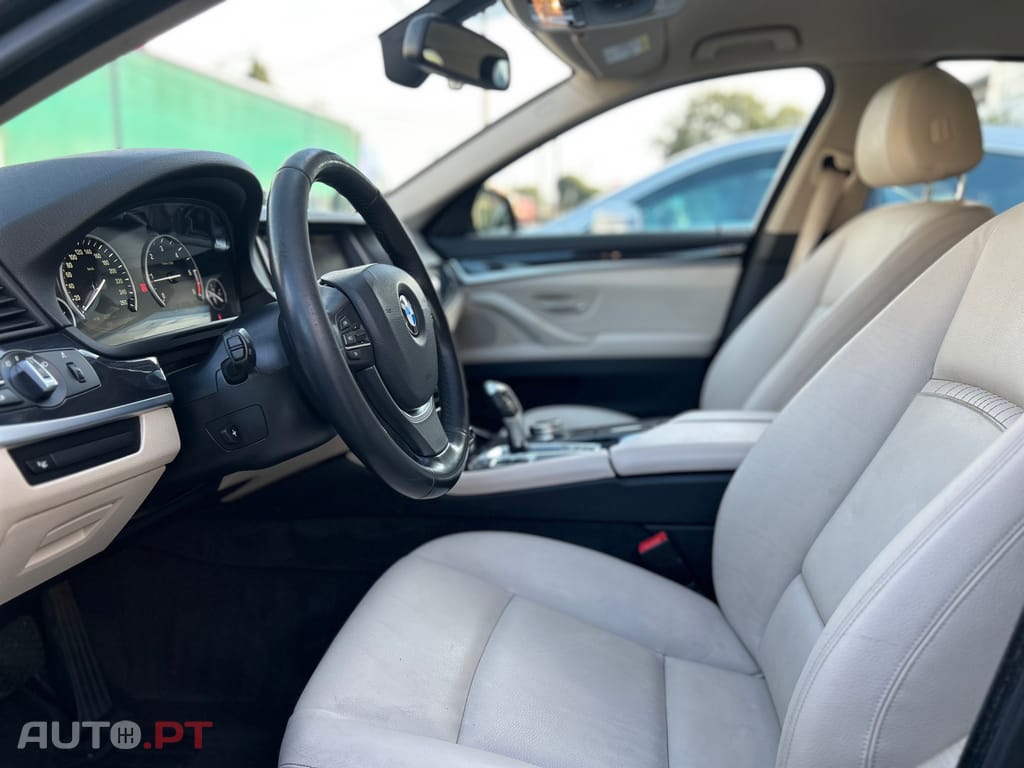 BMW 520 DA LINE LUXURY