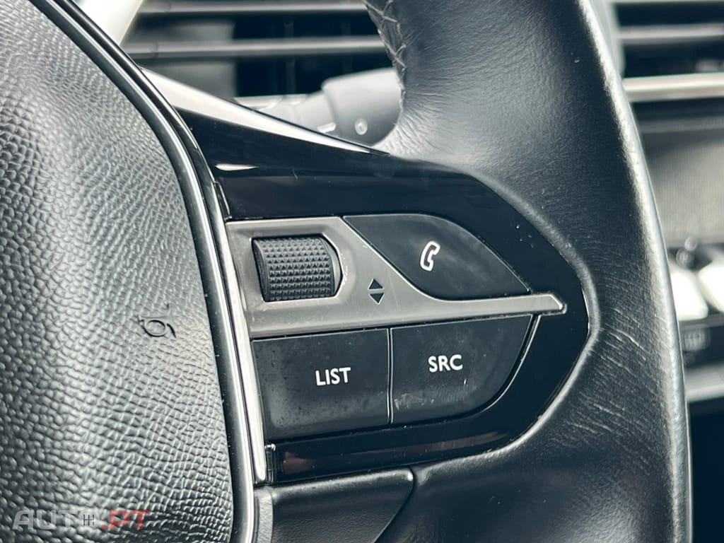 Peugeot 3008 1.5 BlueHDi Allure