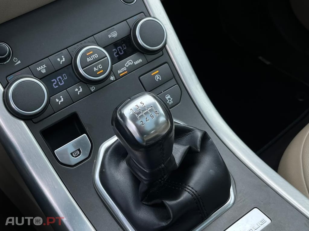 Land Rover Evoque 2.0 eD4 SE Dynamic