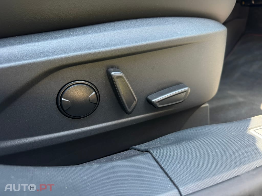 Ford Mustang Mach-E 72.6 kWh Premium AWD