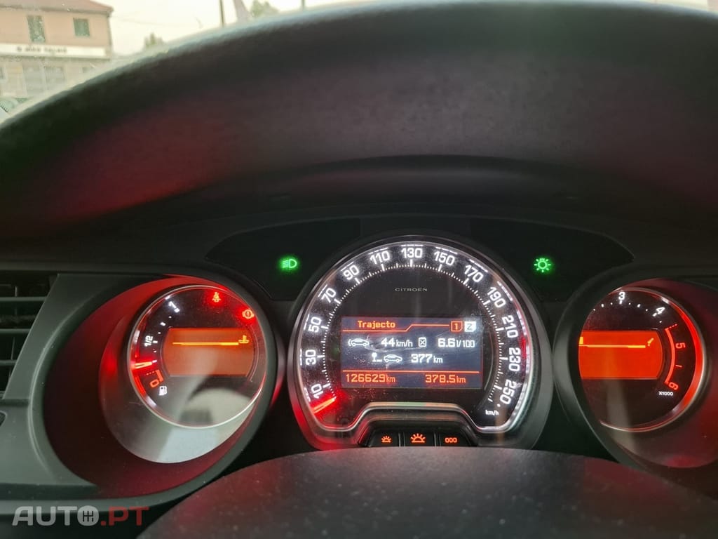 Citroen C5 2.0 HDi Exclusive 133g