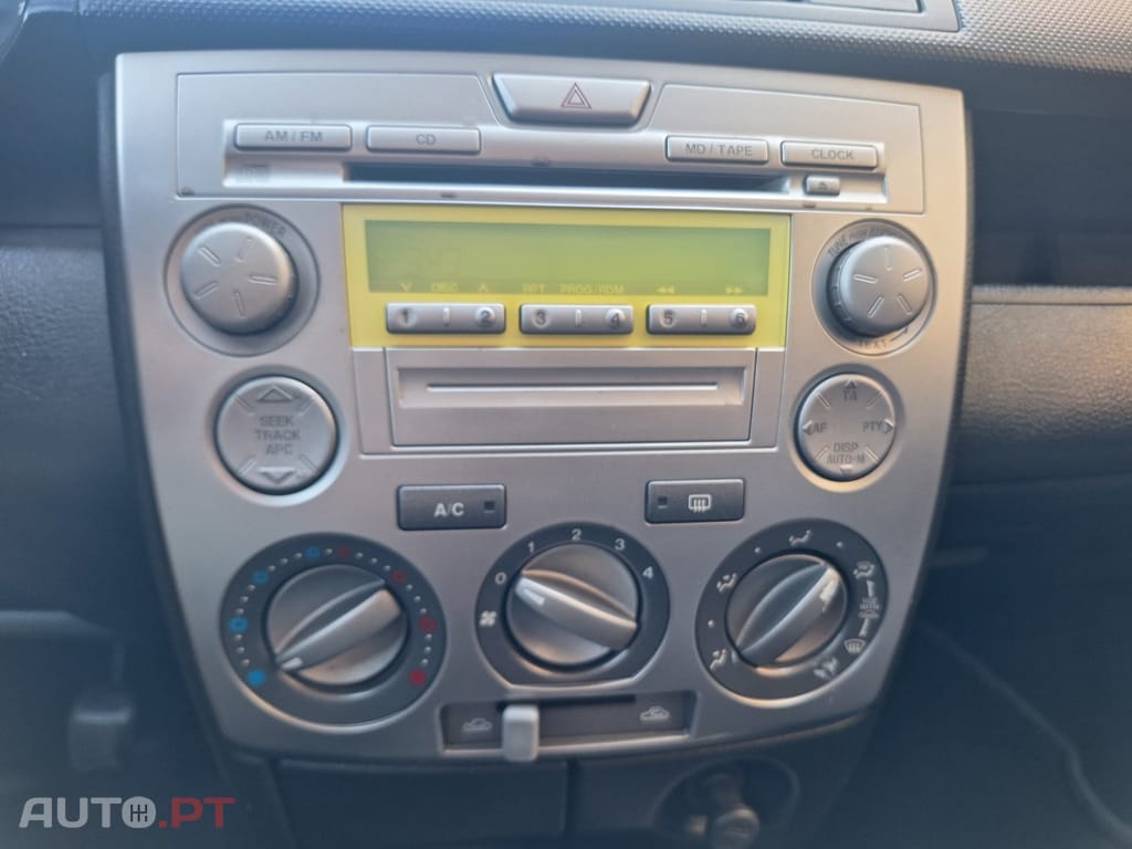 Mazda 2 1.25 Comfort AC