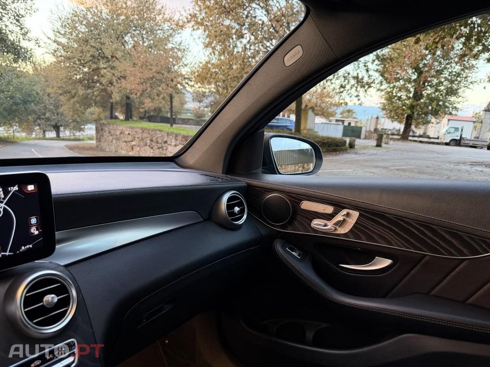 Mercedes-Benz GLC 220 d 4Matic 9G-TRONIC AMG Line Plus