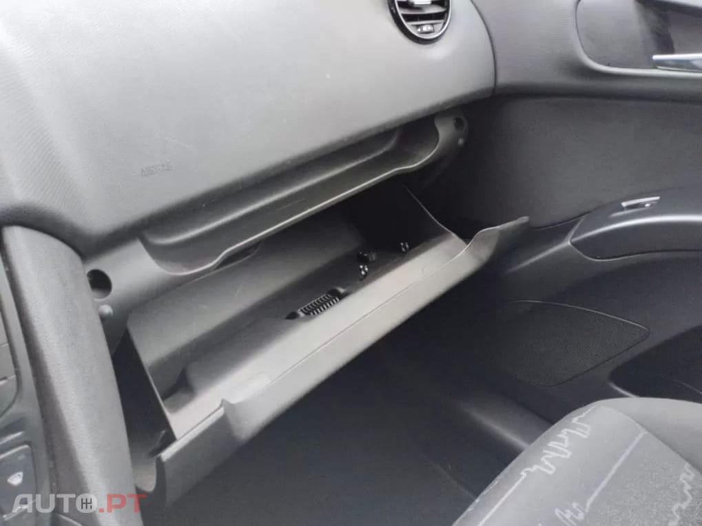 Opel Meriva 1.4 T FlexFluel