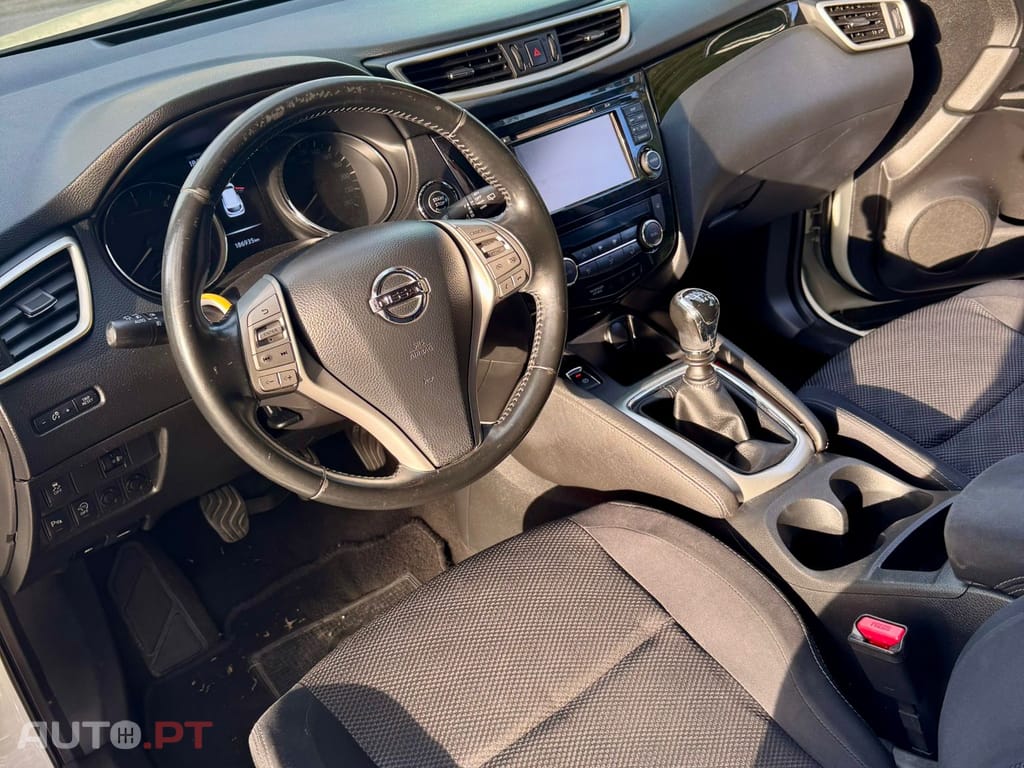 Nissan Qashqai 1.5 DCI