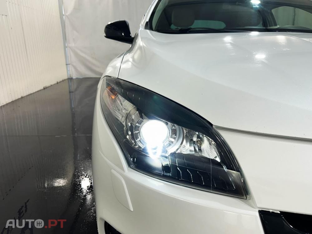 Renault Mégane Coupe dCi 160 FAP GT