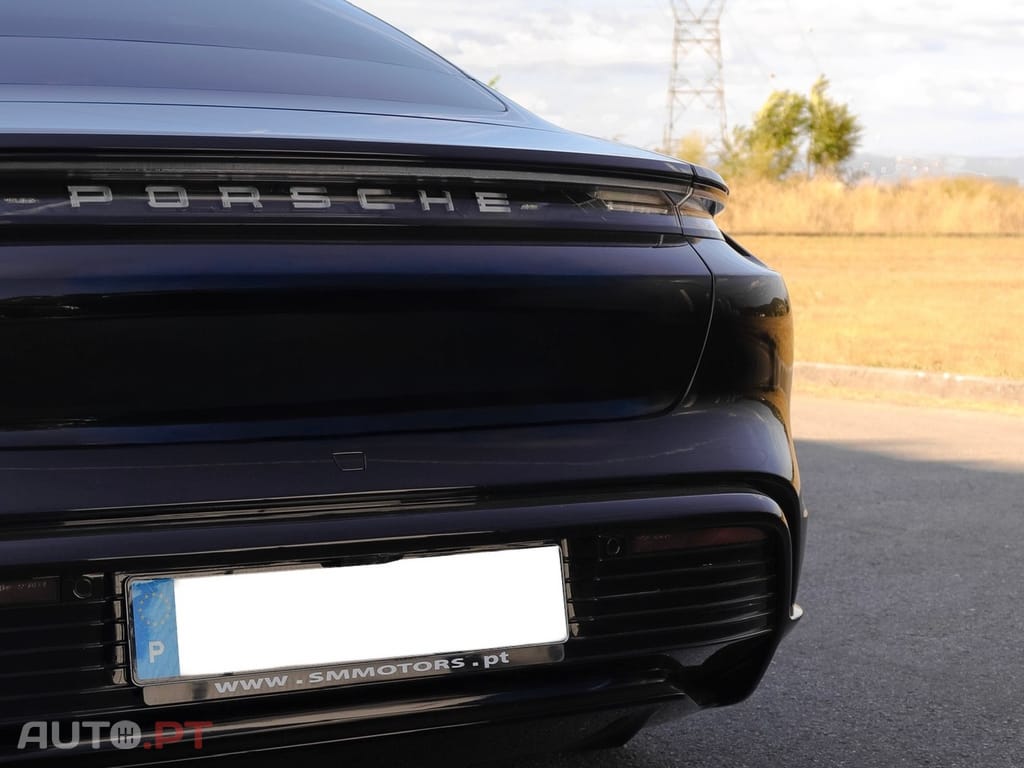 Porsche Taycan 4S bateria Performance Plus