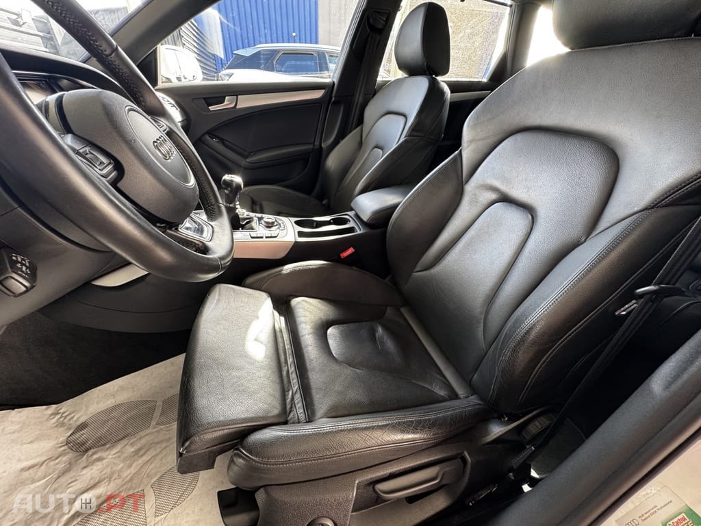 Audi A4 Avant 2.0 TDI Business Line S-line
