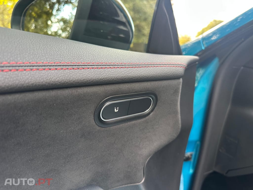 Mercedes-Benz CLA 250 e AMG Line