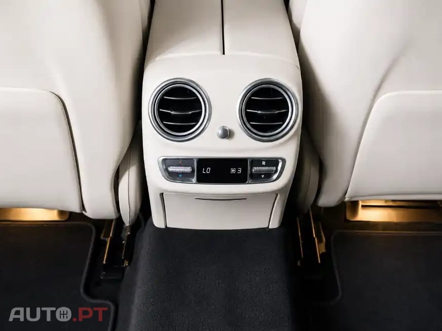 Mercedes-Benz E 220 D Exclusive Line — fotografia 12