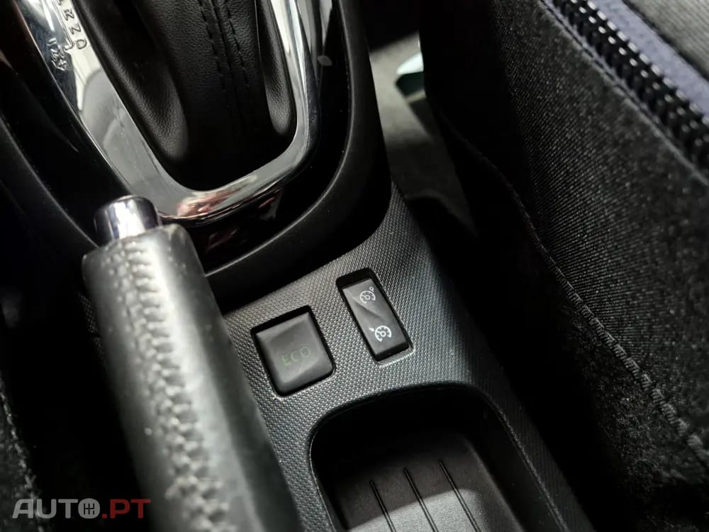Renault Captur ENERGY TCe 120 EDC Intens