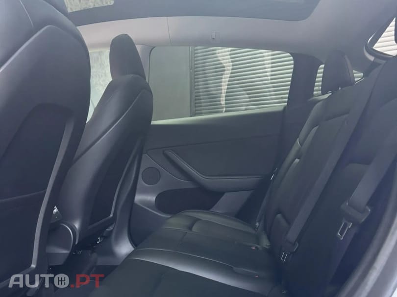 Tesla Model Y Performance Tração Integral