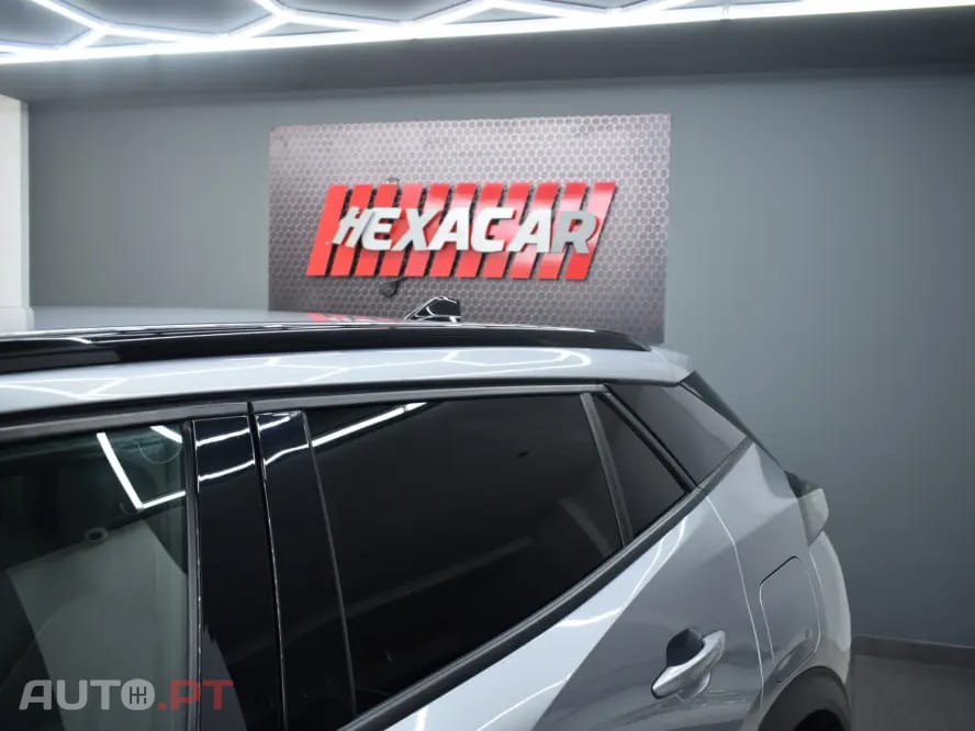 Peugeot 2008 1.2 PureTech Allure EAT8