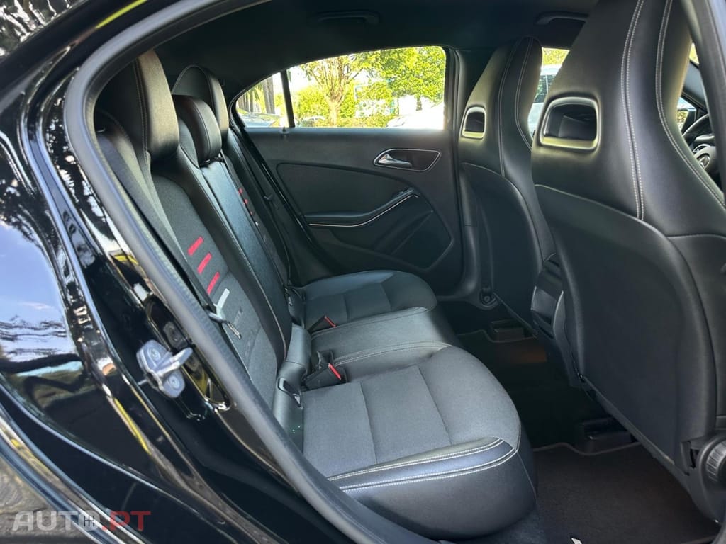 Mercedes-Benz A 180 d AMG Line Aut.