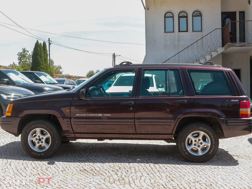Jeep Grand Cherokee 2.5 TD Official