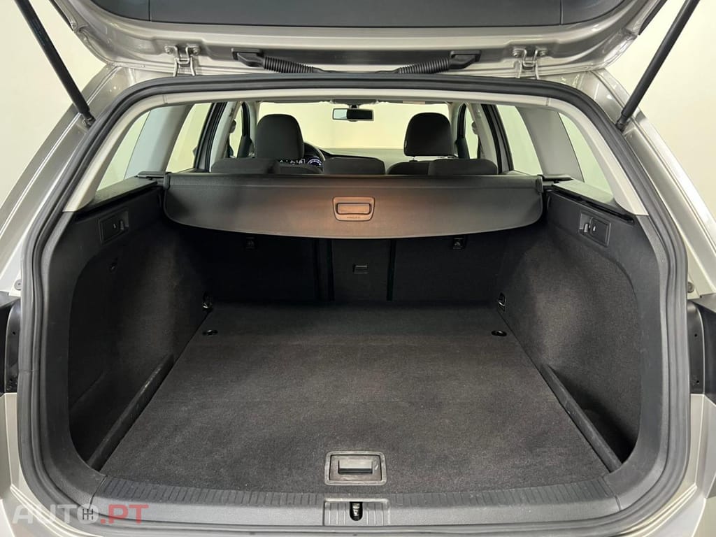 Volkswagen Golf 1.6 TDI 110 BlueMotion TRENDLINE VARIANT