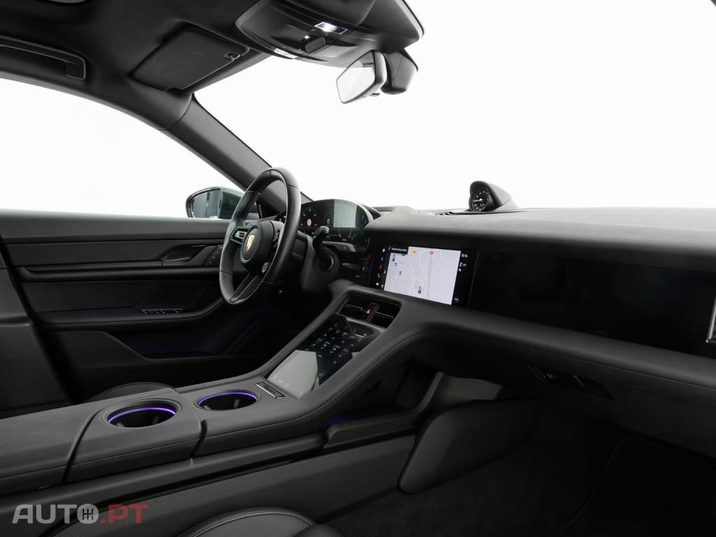 Porsche Taycan Bose