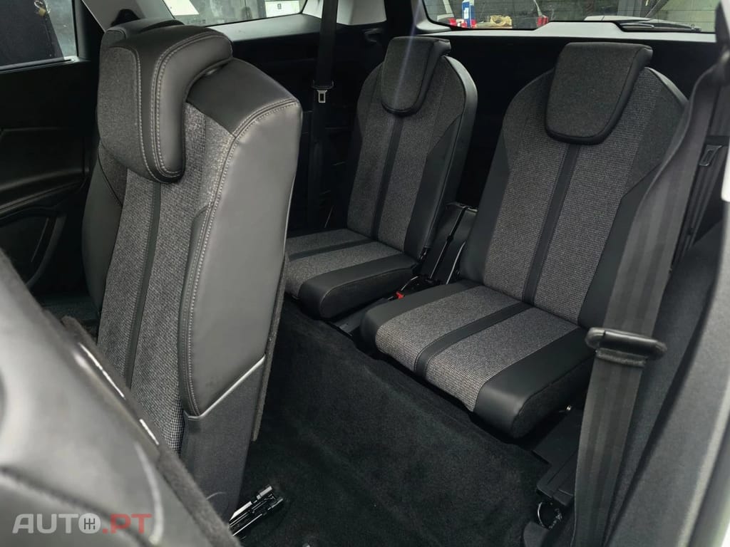 Peugeot 5008 2.0 BlueHDi Allure