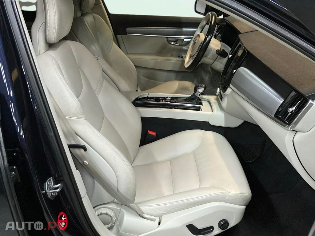 Volvo V90 2.0 D4 Momentum Plus Geartronic