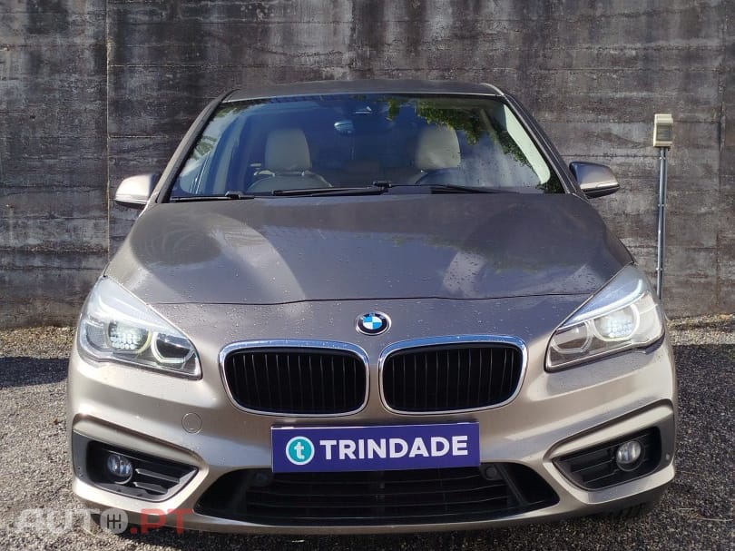 BMW 216 d Luxury Line