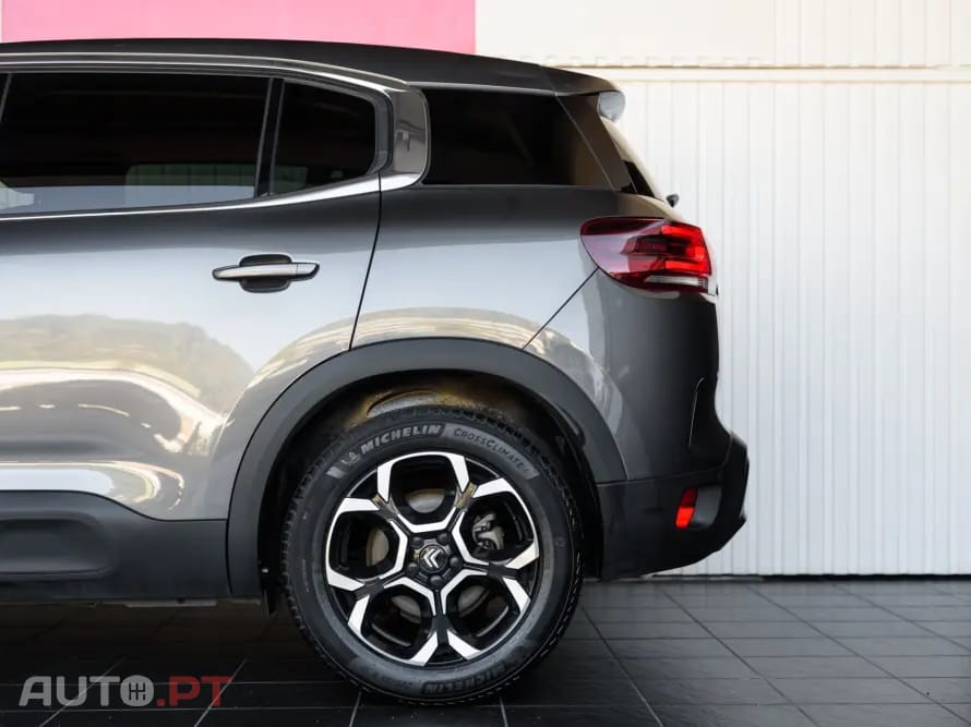 Citroen C5 Aircross 1.2 Hybrid Shine e-DSC6