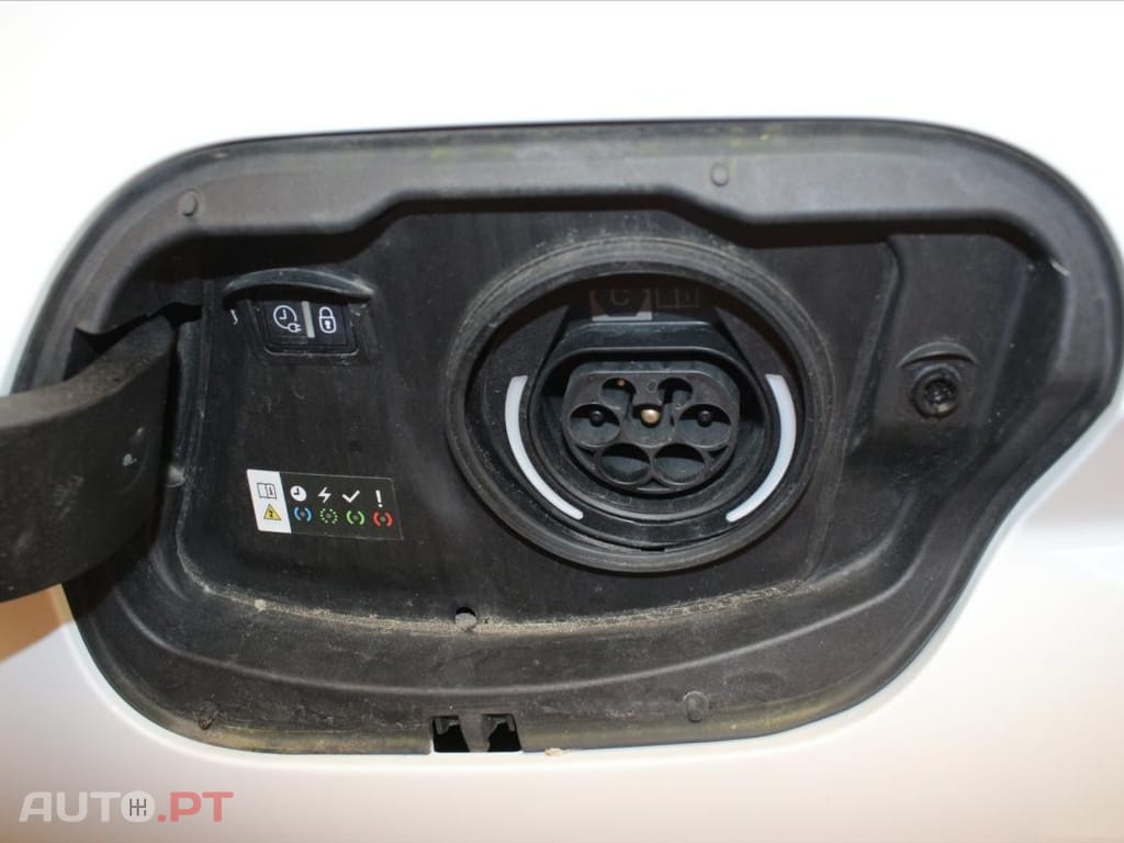 Peugeot 308 1.6 Hybrid Allure e-DCS7