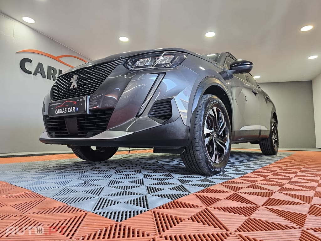 Peugeot 2008 1.2 PureTech Allure