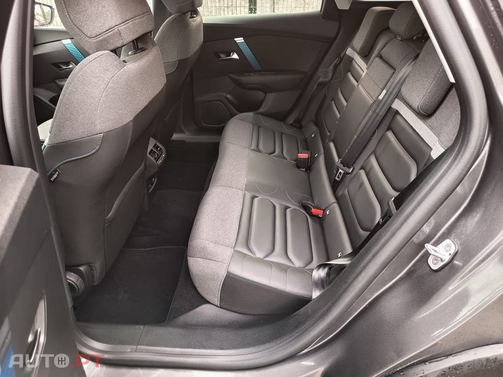 Citroen e-C4 50 kWh Shine Pack