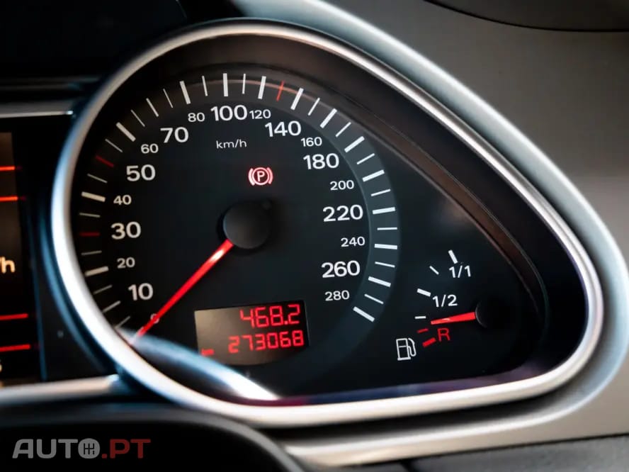 Audi Q7 3.0 TDI DPF quattro tiptronic