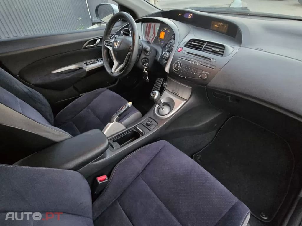 Honda Civic 1.8 Sport