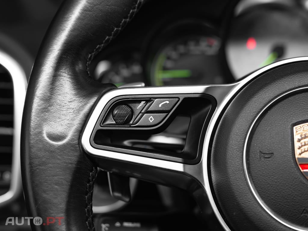 Porsche Cayenne S E-Hybrid