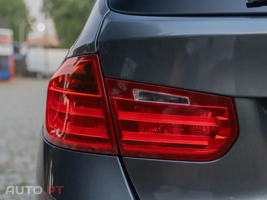 BMW 318 Touring Pack M