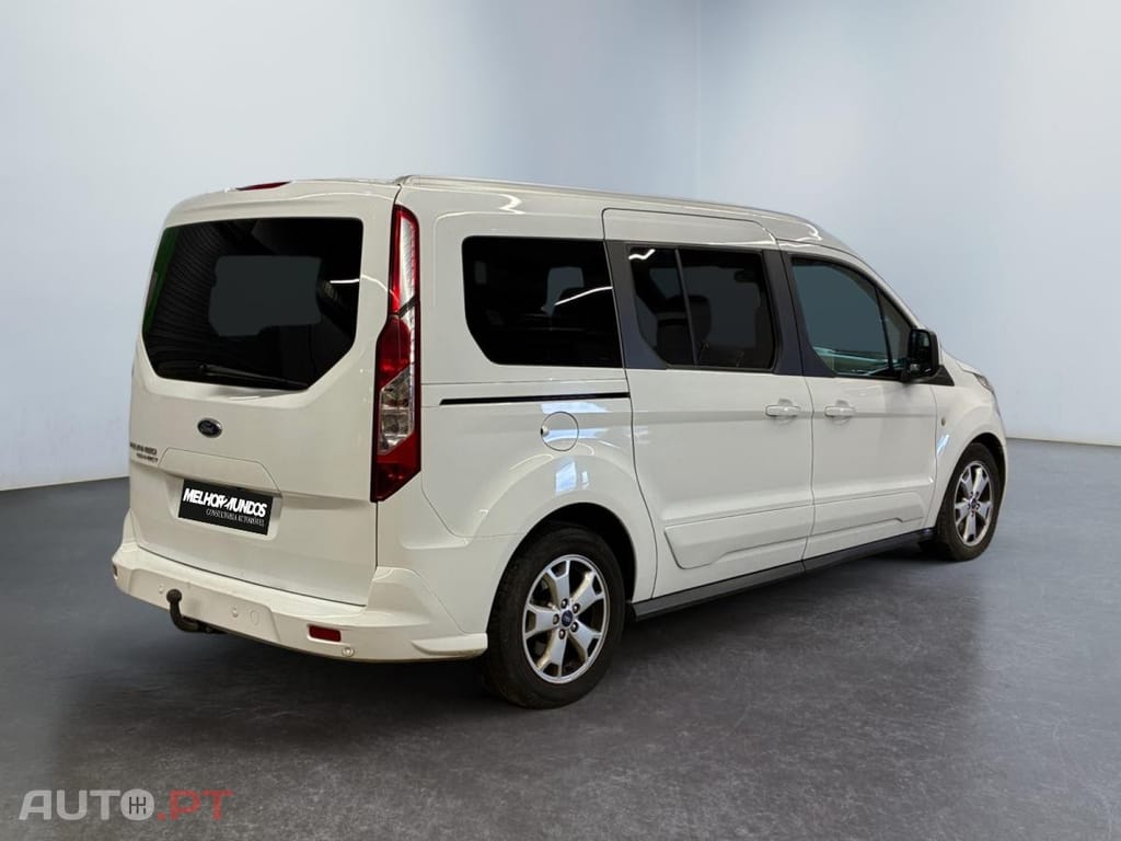 Ford Tourneo 1.5 EcoBlue Aut. S&S Titanium