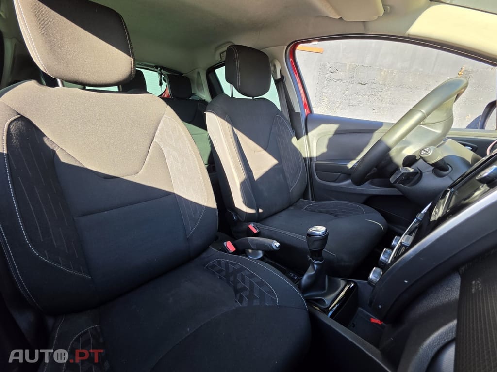 Renault Clio 0.9 TCe Limited Edition