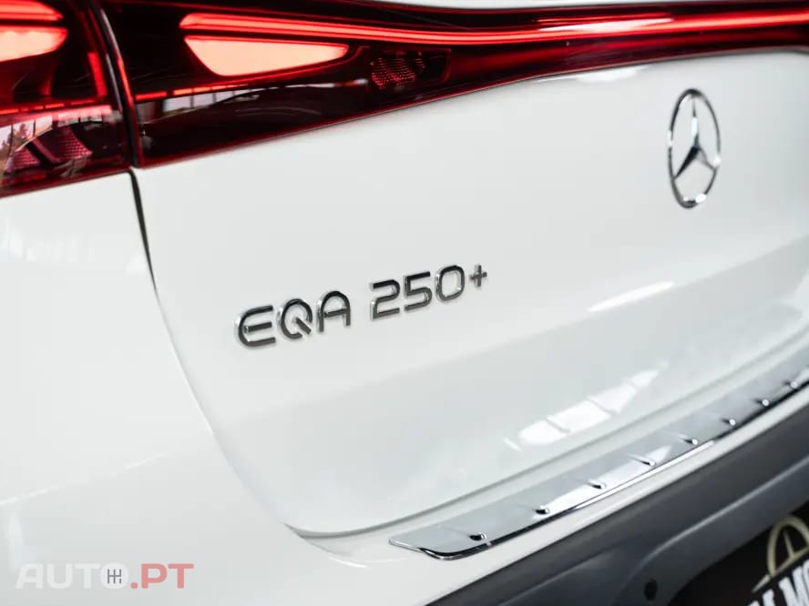 Mercedes-Benz EQA 250+ Progressive
